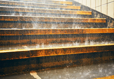 Mira lo que pasa con el agua de la lluvia una vez que toca el suelo  🤔 🌧️ 💧 