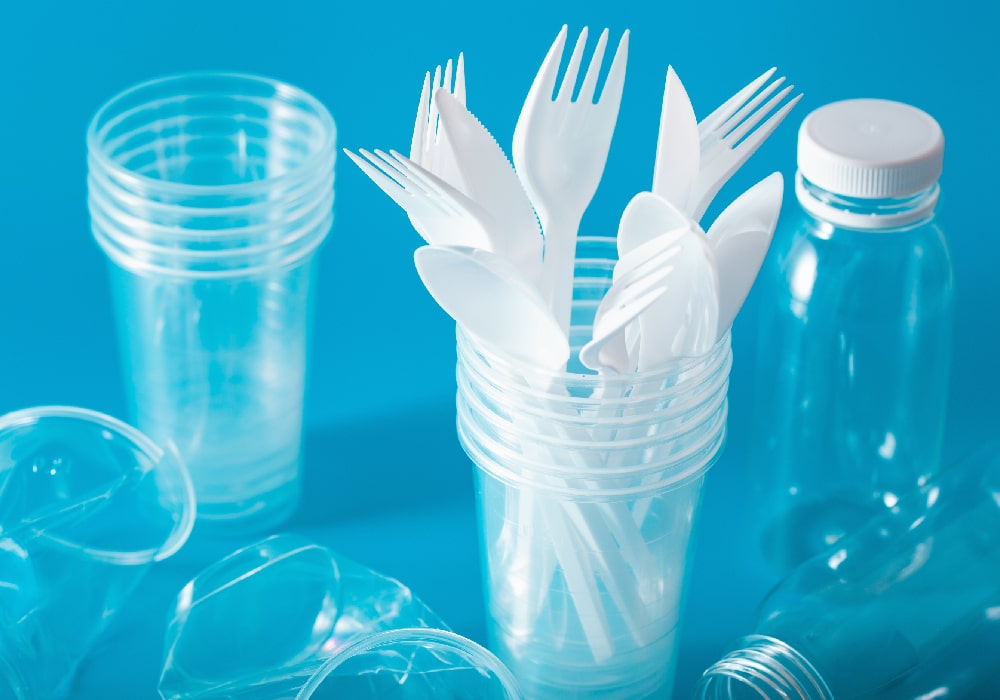 ¿Cómo podemos reducir el uso del plástico? ¡Sigue estos consejos!
